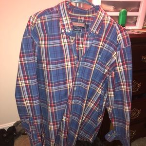 Large vineyard vines button down